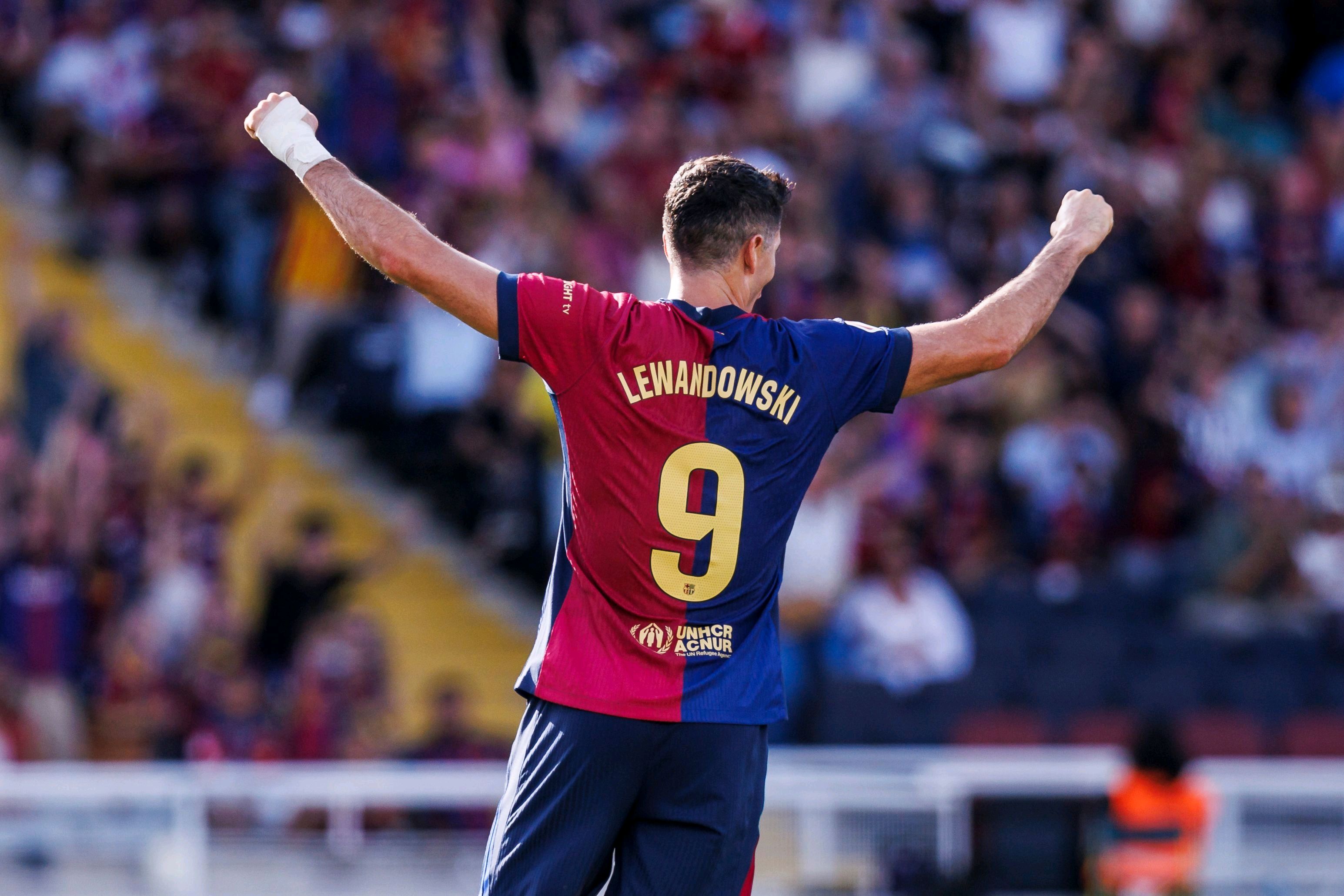 莱万多夫斯基新星出色防守表现惊艳，MAD未来可期！