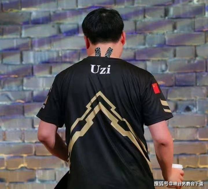 Uzi回归赛场，精彩发挥首场状态亮眼，西班牙队观众沸腾！